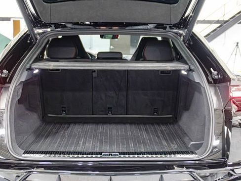 Used 2024 Lamborghini Urus S image 17