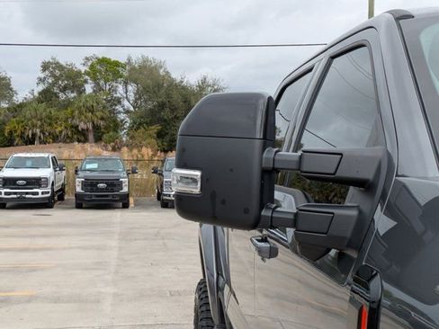 New 2026 Ford F250 Lariat w/ Black Appearance Package image 10