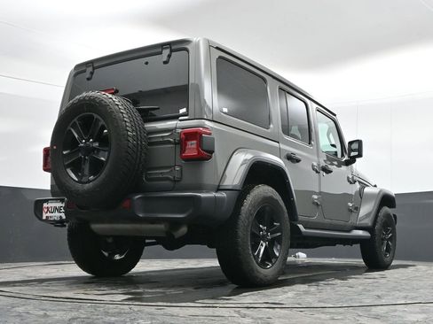Used 2023 Jeep Wrangler Altitude image 45