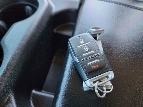 Used 2019 RAM 1500 Big Horn image 47