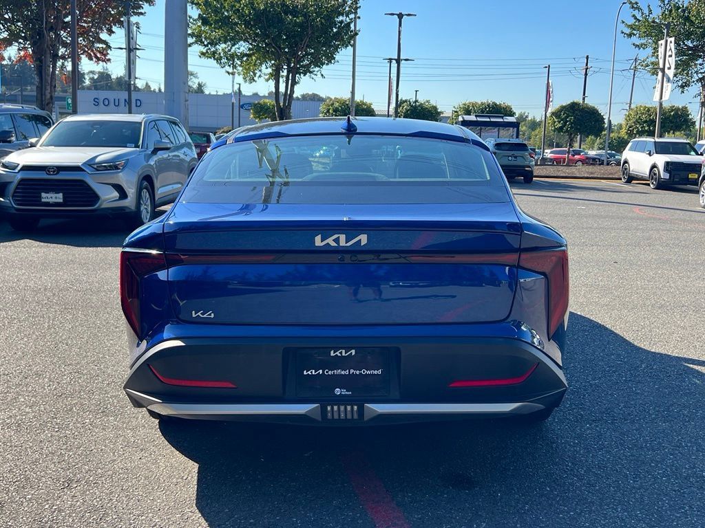 Certified 2025 Kia K4 FWD image 10