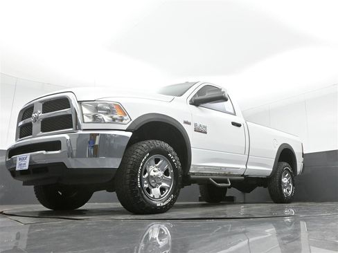 Used 2017 RAM 2500 Tradesman w/ Chrome Appearance Group AWD/4WD image 28