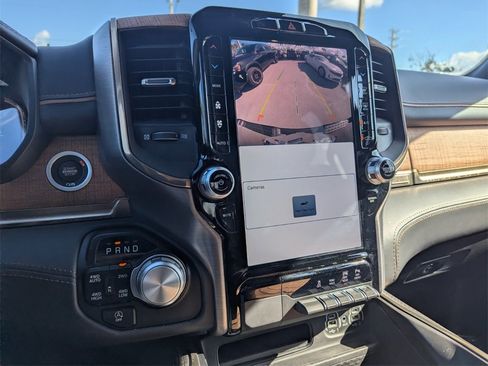 Used 2023 RAM 1500 Limited w/ Body Color Bumper Group image 29