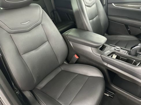 Used 2022 Cadillac XT5 Sportv w/ Technology Package image 31