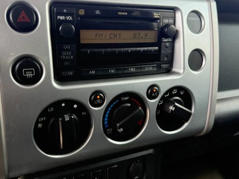 Used 2008 Toyota FJ Cruiser 4WD image 13