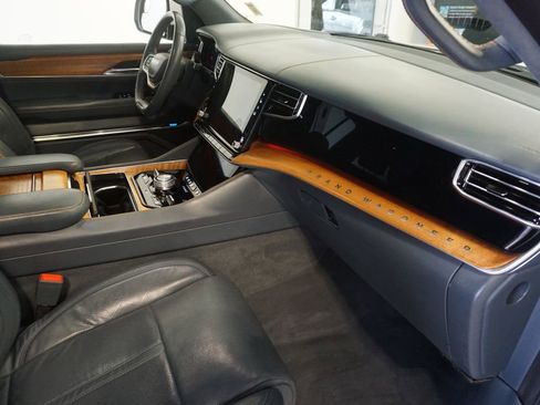Used 2022 Jeep Grand Wagoneer Series II w/ Convenience Group III AWD/4WD image 28