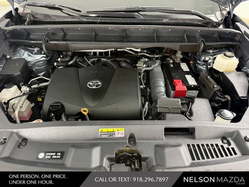 Used 2021 Toyota Highlander Platinum AWD/4WD image 51