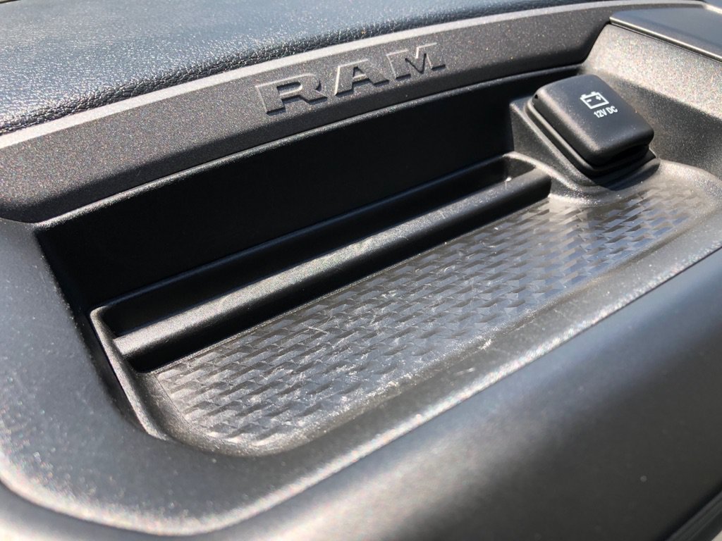 Used 2022 RAM 2500 Tradesman w/ Chrome Appearance Group AWD/4WD image 32