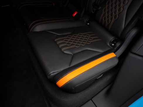 Used 2024 Lamborghini Urus S AWD/4WD image 70