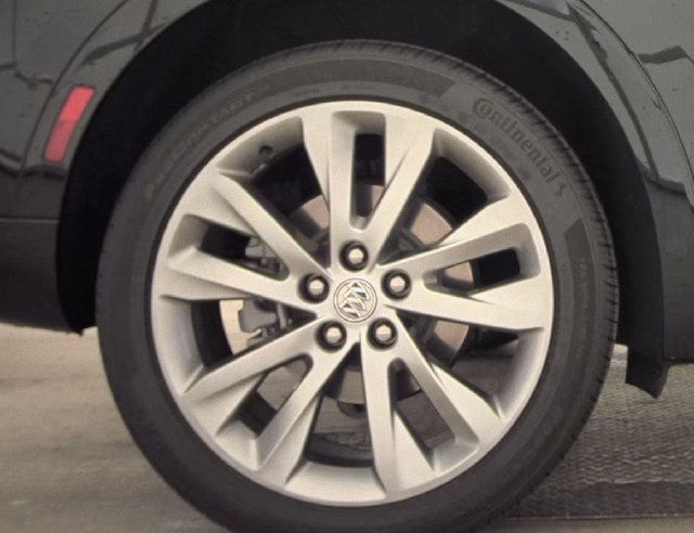Used 2023 Buick Envision Avenir AWD/4WD image 12