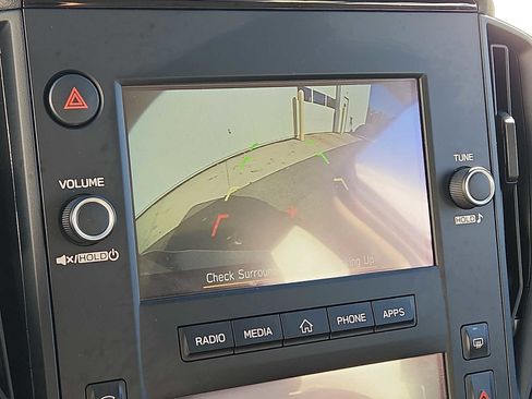 Certified 2025 Subaru Impreza 2.0i image 17