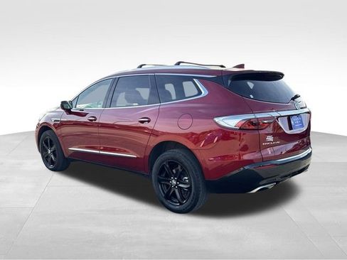 Used 2024 Buick Enclave Essence w/ Sport Touring Edition FWD image 3
