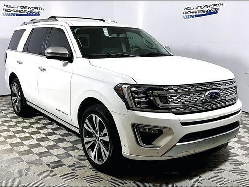 Certified 2021 Ford Expedition Platinum image 3