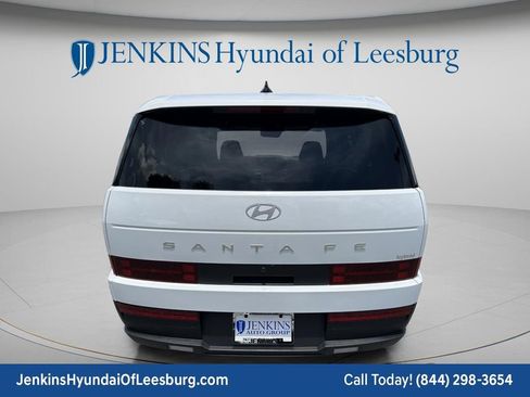 New 2026 Hyundai Santa Fe SE FWD image 6