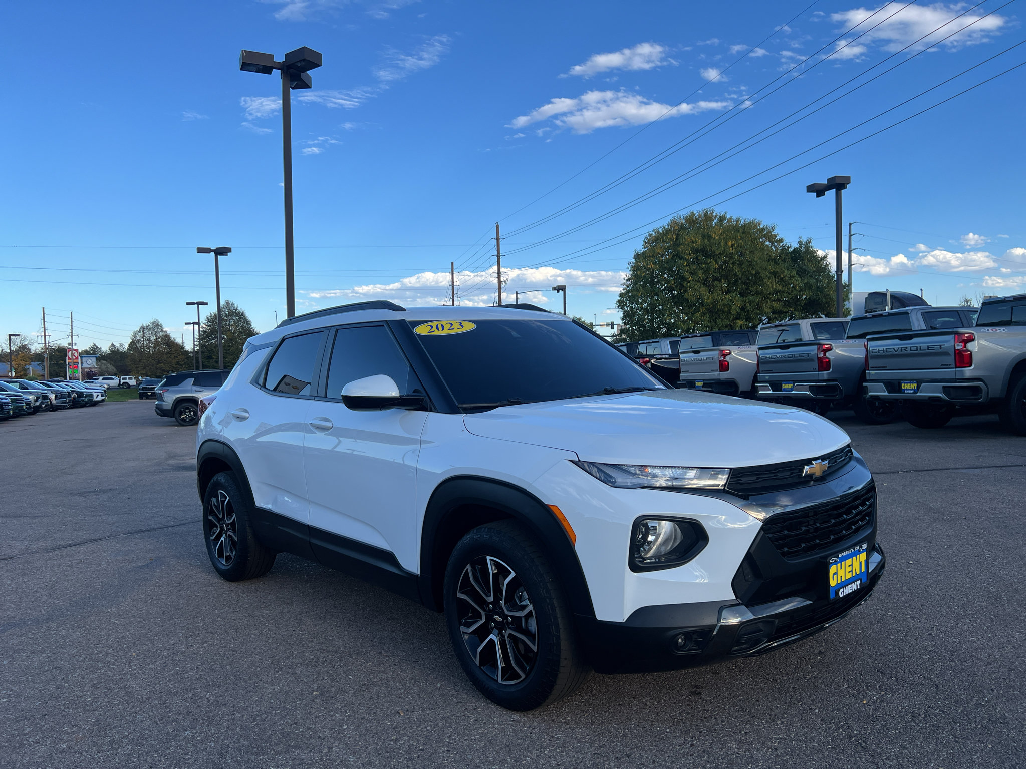 Used 2023 Chevrolet TrailBlazer ACTIV w/ Convenience Package FWD image 4