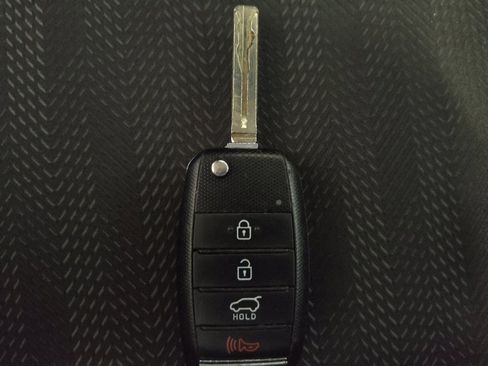 Used 2020 Kia Sportage LX AWD/4WD image 32