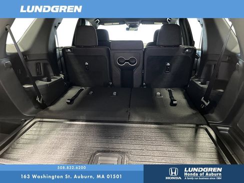 New 2026 Honda Pilot Sport image 5