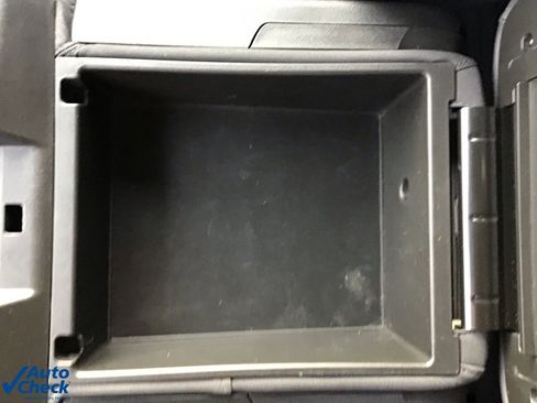 Used 2023 Chevrolet Silverado 1500 LT image 37