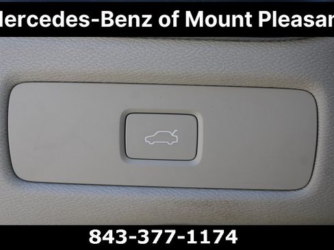 Used 2025 Volvo XC60 B5 Plus w/ Protection Package Premier image 23