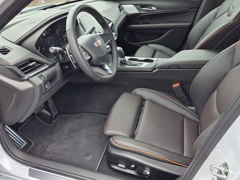 Certified 2026 Cadillac CT4 Sport RWD image 9