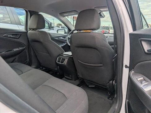 Used 2023 Chevrolet Malibu LT image 21