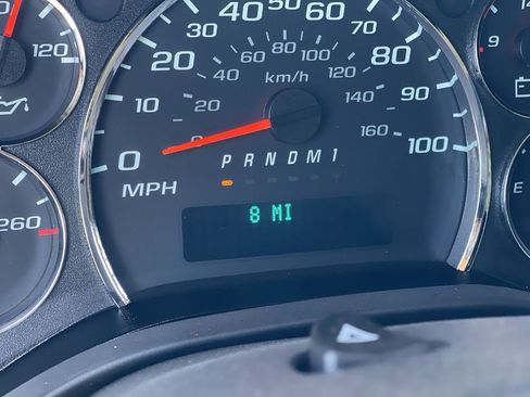 New 2025 GMC Savana 2500 Extended w/ Driver Convenience Package image 12