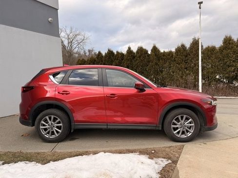 Used 2023 MAZDA CX-5 AWD 2.5 S w/ Preferred Package image 2