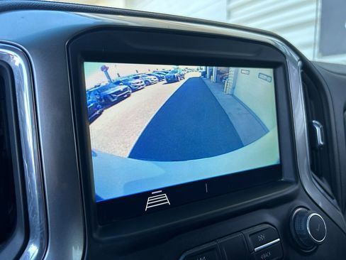 Used 2021 Chevrolet Silverado 1500 LT image 20