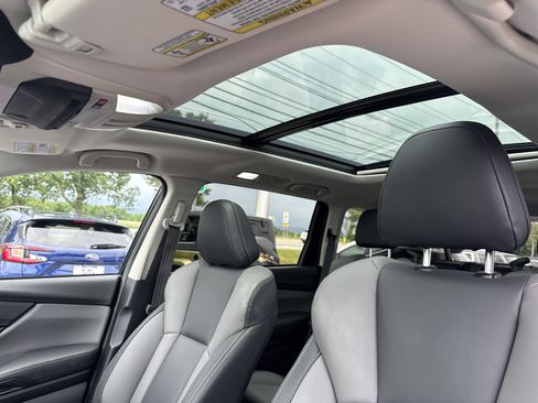 Certified 2023 Subaru Ascent Onyx Edition w/ Popular Package - Onyx AWD/4WD image 5