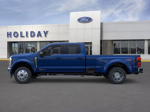 New 2026 Ford F450 XLT w/ XLT Premium Package image 4