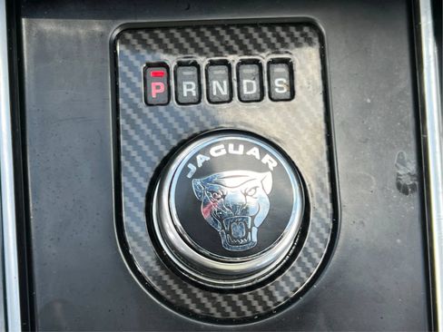 Used 2017 Jaguar F-PACE Prestige AWD/4WD image 46