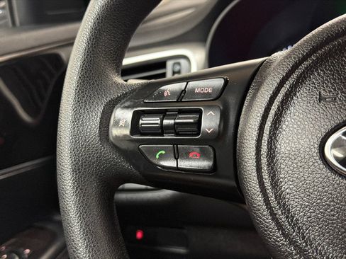 Used 2016 Kia Sorento LX AWD/4WD image 23