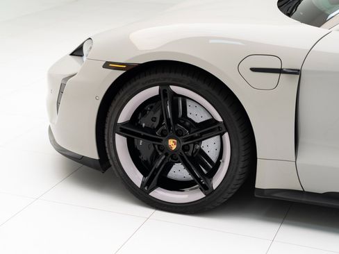 Certified 2022 Porsche Taycan Turbo S image 11