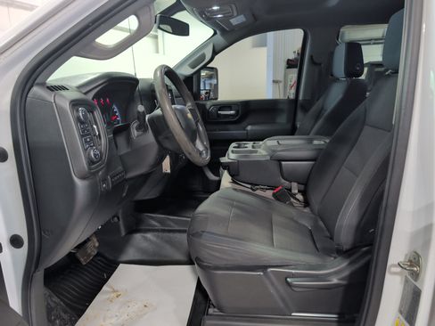 Used 2020 Chevrolet Silverado 2500 W/T w/ WT Convenience Package AWD/4WD image 8