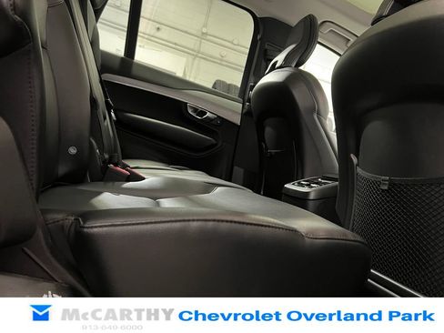 Used 2023 Volvo XC90 B5 Core AWD/4WD image 31