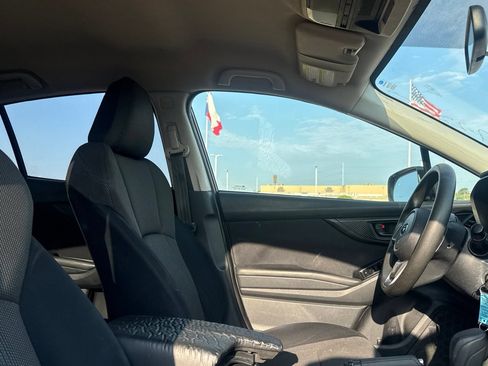 Used 2018 Subaru Crosstrek 2.0i AWD/4WD image 30