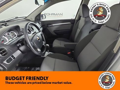 Used 2011 Chevrolet Aveo5 LT w/ LPO, Bodyside Molding Package image 18