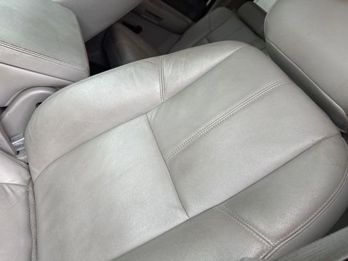 Used 2014 Chevrolet Silverado 2500 LT w/ Interior Plus Package image 3