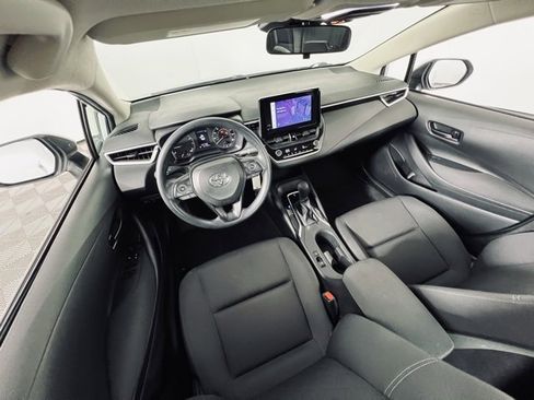 Used 2024 Toyota Corolla LE image 10