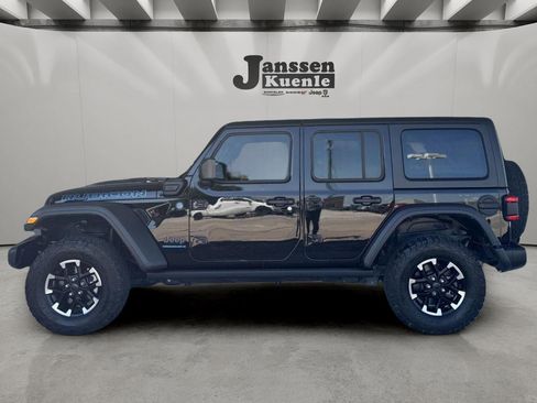 Used 2024 Jeep Wrangler Unlimited Rubicon 4xe w/ Technology Group AWD/4WD image 1