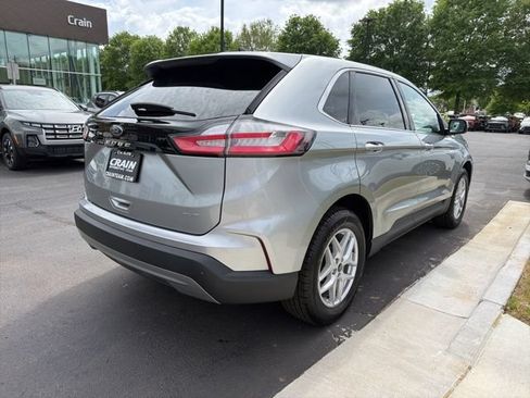 Used 2024 Ford Edge SEL AWD/4WD image 8