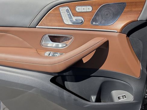 Certified 2024 Mercedes-Benz GLE 53 AMG 4MATIC image 15