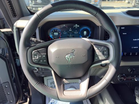 Used 2025 Ford Bronco Big Bend AWD/4WD image 13