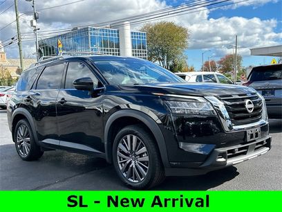 Certified 2023 Nissan Pathfinder SL w/ SL Premium Package