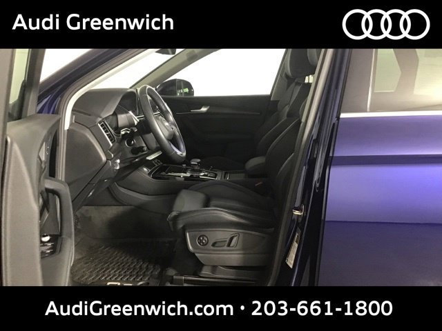 Certified 2023 Audi Q5 2.0T Prestige w/ Prestige Package AWD/4WD image 9