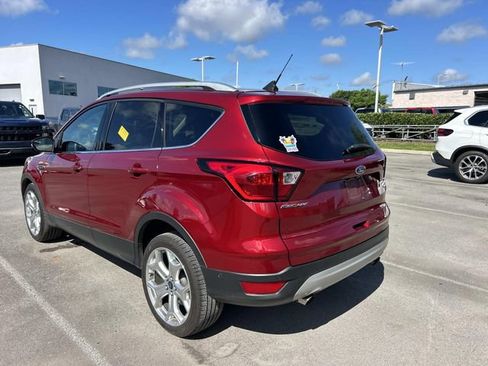 Used 2019 Ford Escape Titanium FWD image 6