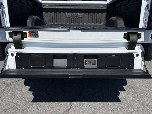 New 2026 GMC Sierra 2500 AT4X w/ AT4X AEV Edition AWD/4WD image 40
