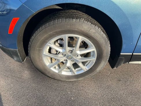 Used 2024 Chevrolet Equinox LT w/ LPO, Floor Liner Package image 11