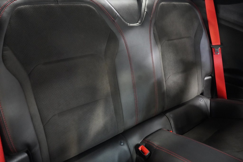 Used 2018 Chevrolet Camaro ZL1 RWD image 24