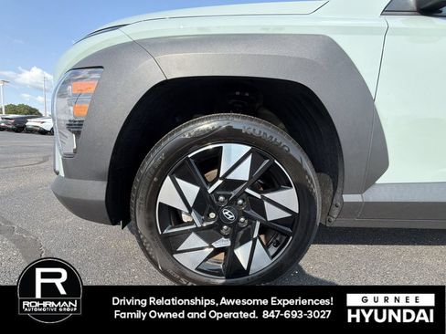 Used 2024 Hyundai Kona SEL AWD/4WD image 12